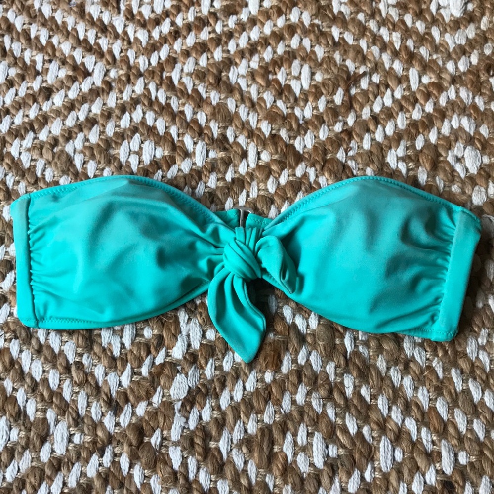 Victoria’s Secret bikini top